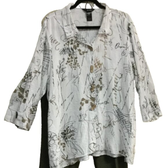 Ali Miles Women Plus Sz 2X Blouse Tunic Top Pockets Button front Tan Black White - Picture 2 of 10